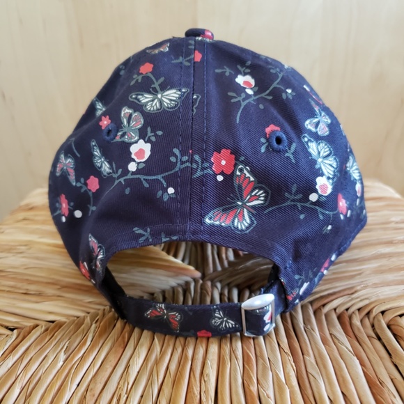 Atlanta Braves Floral Baseball Hat NEW! - Picture 3 of 15